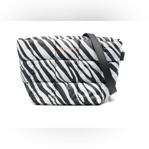 VEE COLLECTIVE Porter Clutch Crossbody Bag Handbag Zebra